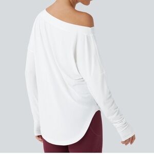 Halara White One Shoulder Long Sleeve Thumb Hole Curved Hem High Low NWT Sz M
